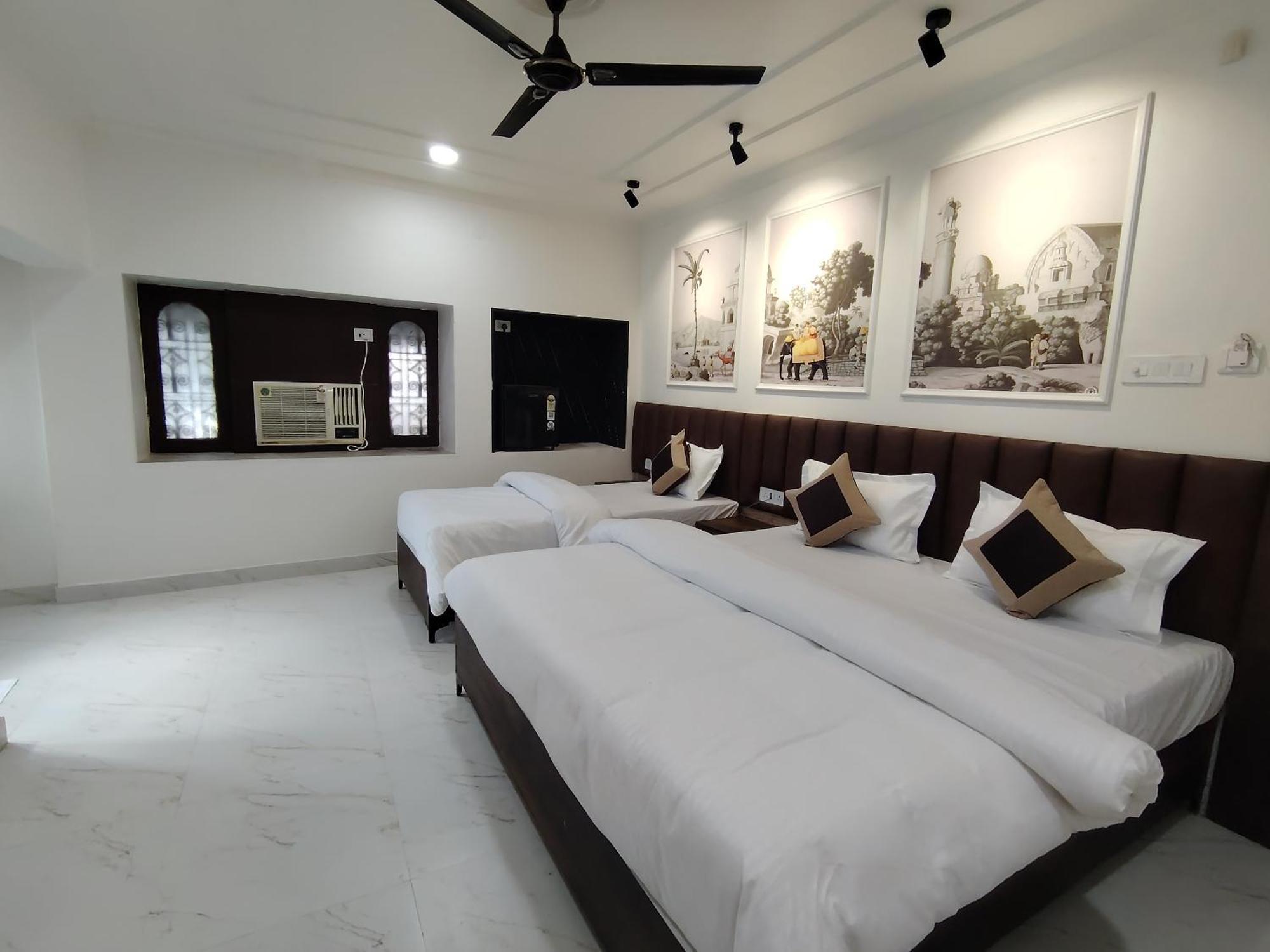 Hotel Mrk Varanasi Exterior foto