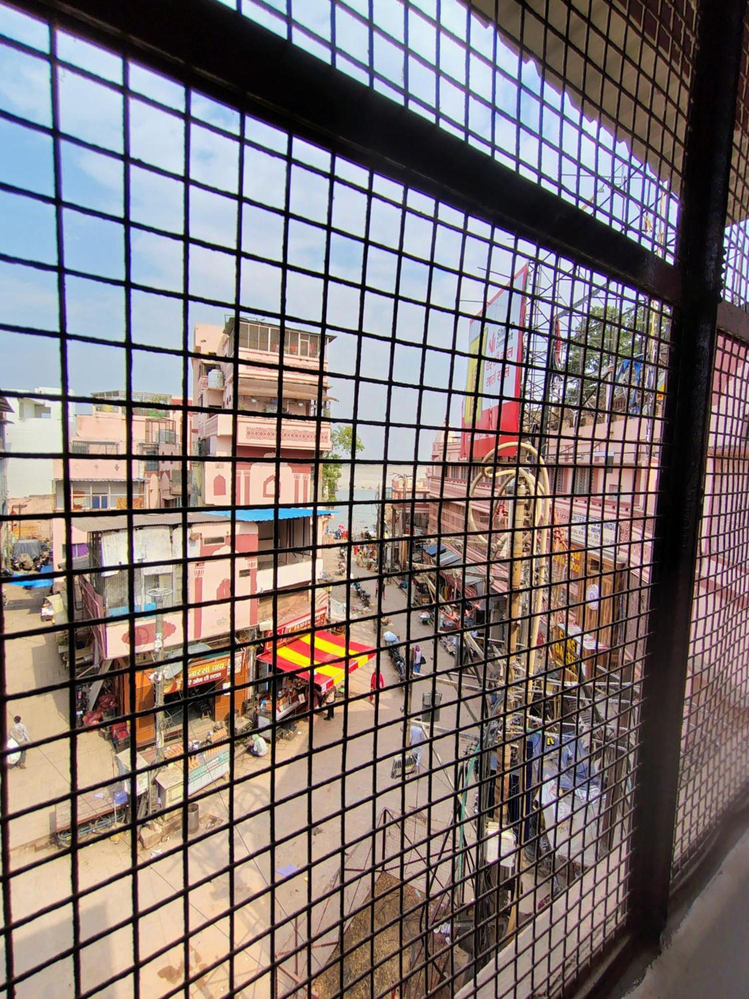 Hotel Mrk Varanasi Exterior foto